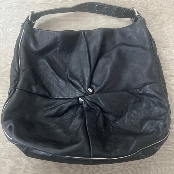 Marc Jacobs Handbags - Black Leather Women's Bag